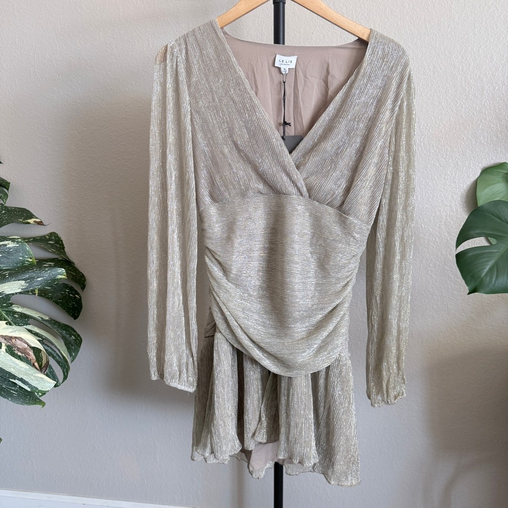 Le Lis Metallic Champagne Ruched Mini Dress Long Sleeve V-Neck Size M NWT
